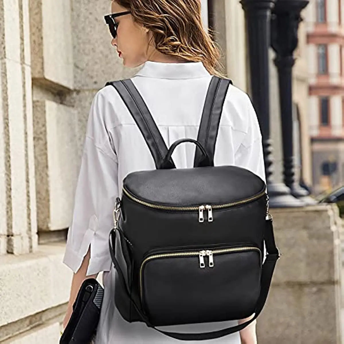 Great looking stylish baby item carrying bag